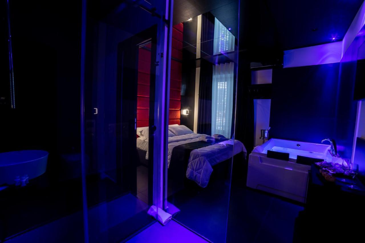 Maximum Hub Suite&Spa Palerme Extérieur photo