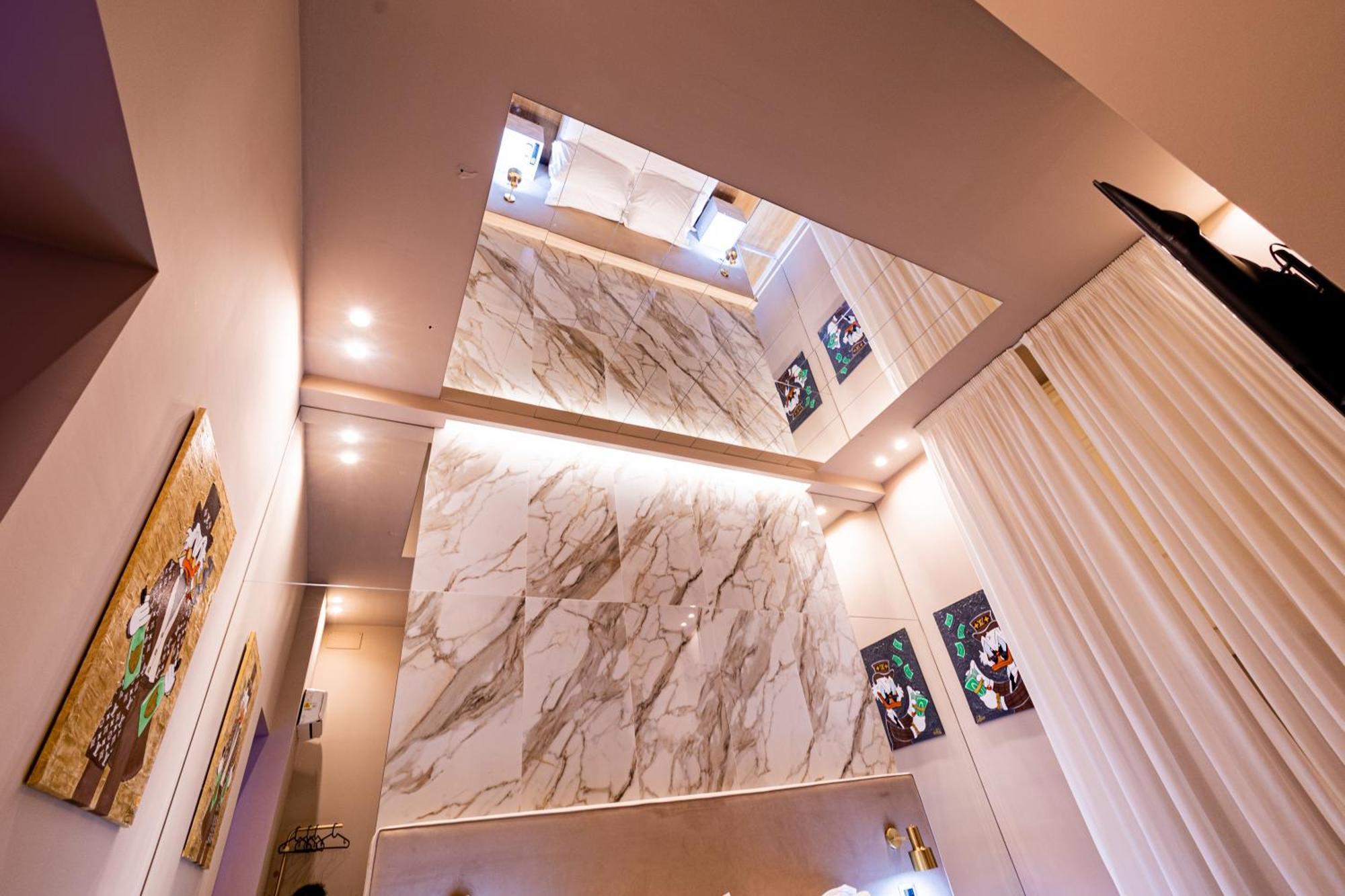 Maximum Hub Suite&Spa Palerme Extérieur photo
