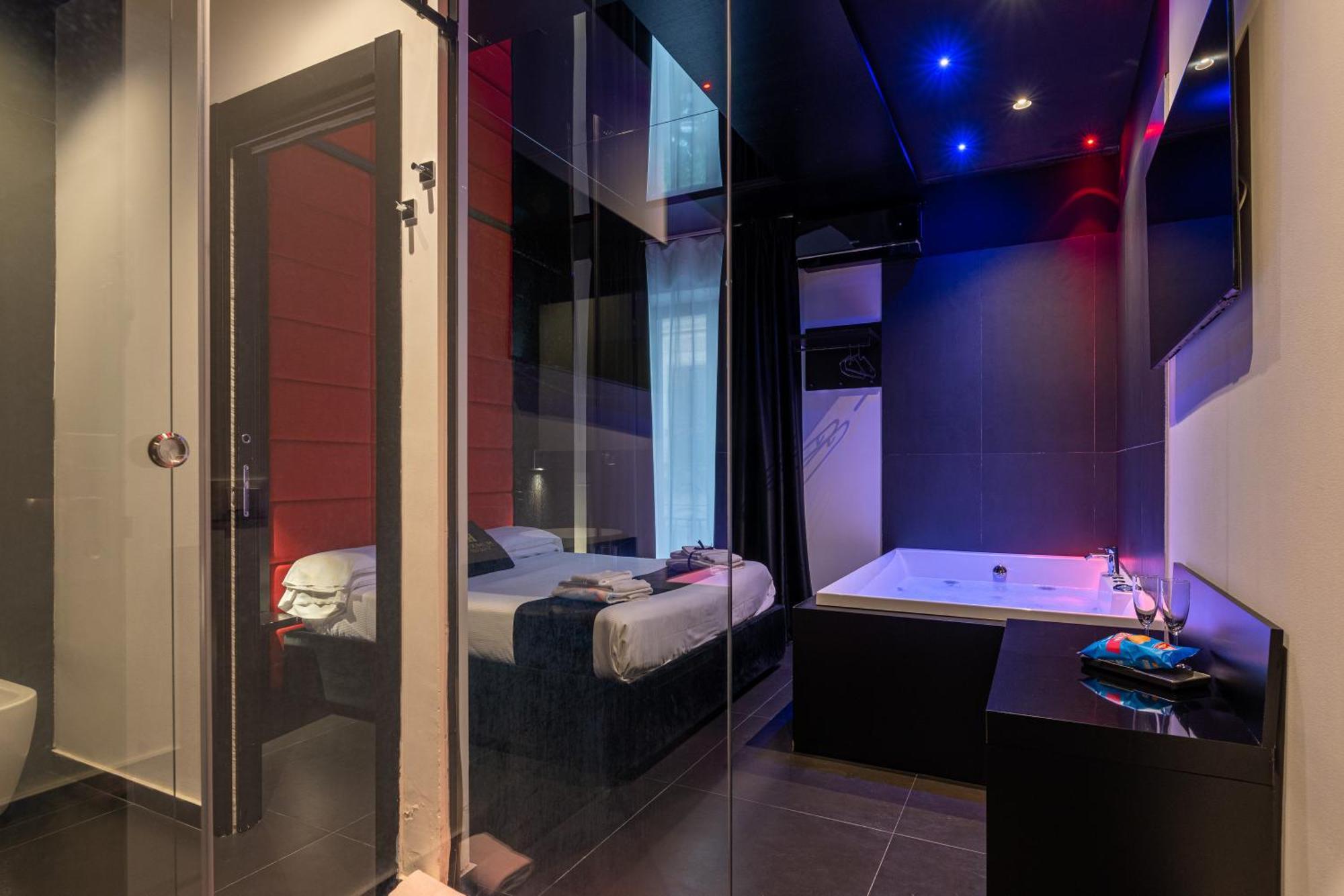 Maximum Hub Suite&Spa Palerme Extérieur photo